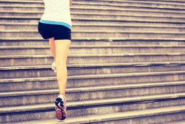 merdivenlerde koşma runner atlet