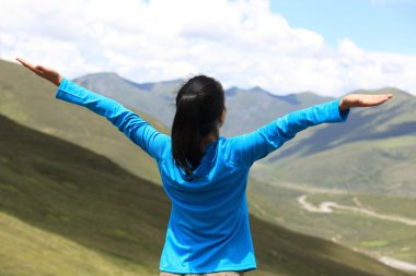 tezahürat womanat dağ tepe hiking