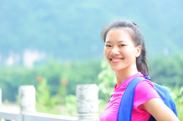 Woman tourist at yangshuo — Stock Photo, Image