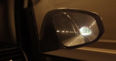 Sürücü araba hareketi, dikiz aynası