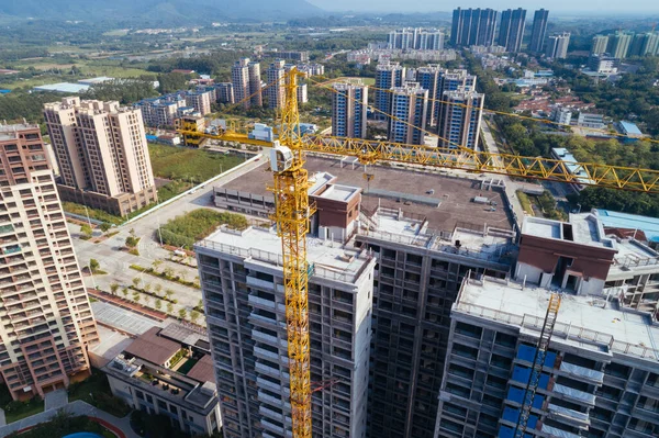 Çin 'deki çok katlı apartman inşaatının havadan görüntüsü