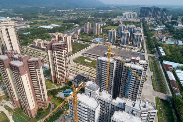 Çin 'deki çok katlı apartman inşaatının havadan görüntüsü