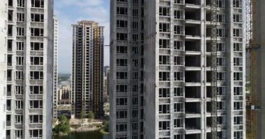 Çin 'deki çok katlı apartman inşaatının havadan görüntüsü