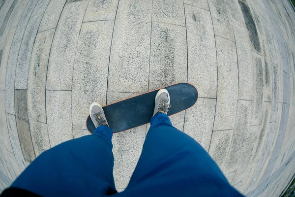 Skateboarder Skateboard All Aperto Città — Foto Stock