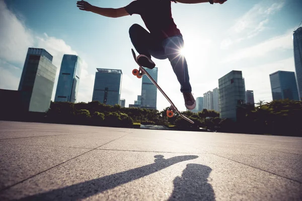 Skateboarder Skateboarding Aire Libre Ciudad — Foto de Stock