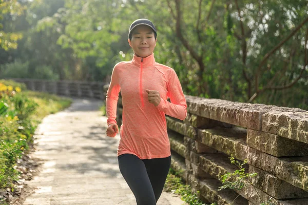 Asian Woman Jogging Park — Stock Photo, Image