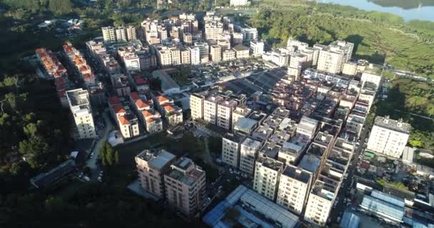 Modern Mimari Ile Şehrin Havadan Görünüşü — Stok video