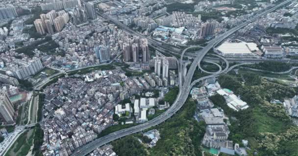 Gökdelenli Modern Şehrin Havadan Görünüşü — Stok video