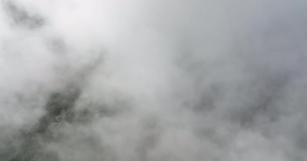Vista Aerea Del Tempo Nebbioso Montagna — Video Stock