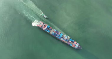 Çin 'in Shenzhen şehrindeki Yantian konteyner terminalinin hava görüntüsü.