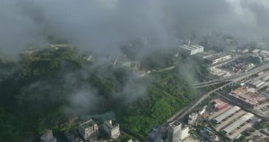 Shenzhen şehrinin sisli manzarası, Çin