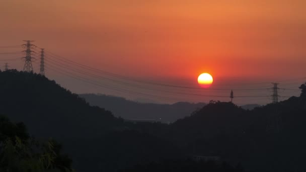 Дивовижний Захід Сонця Над Горами — стокове відео