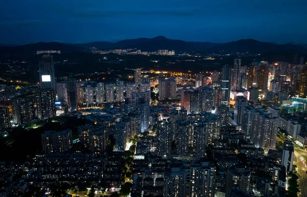 Shenzhen City, Çin 'de gece hava manzarası