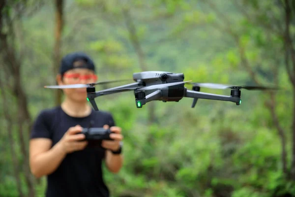 People Remote Control Flying Drone Summer Forest — Stock Fotó