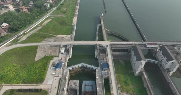 Vista Aérea Barragem Hidroeléctrica Durante Dia — Vídeo de Stock
