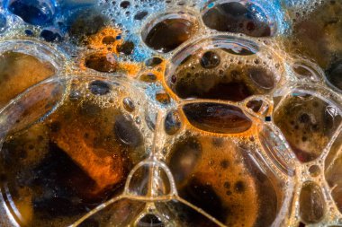 Soyut desenler, su kabarcıkları, renkli arkaplanda damlalar