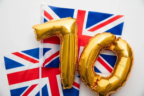 Balões número 70 numa bandeira do reino unido. Celebrações do jubileu de platina — Fotografia de Stock