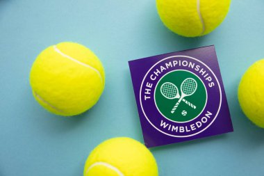 LONDON, İngiltere - Haziran 2022: Wimbledon tenis şampiyonası logosu.