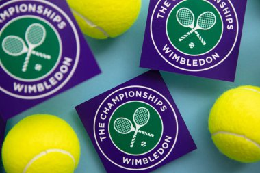 LONDON, İngiltere - Haziran 2022: Wimbledon tenis şampiyonası logosu.