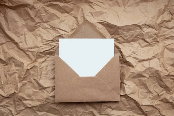 Blank Card Kraft Brown Paper Envelope Template Mock Crumpled Brown — Zdjęcie stockowe