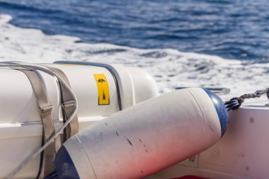 Güvertedeki şamandıralar. Tenerife, Kanarya Adaları. İspanya