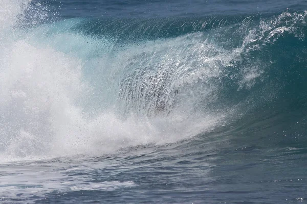 Close Wave Breaking Shoreline Creating Lots White Foam Tenerife Canary — Stock Fotó
