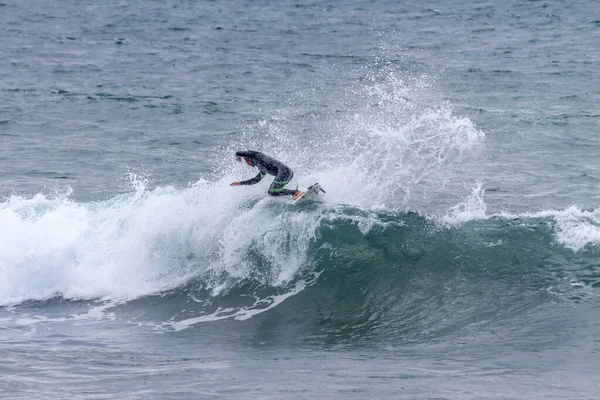 Tenerife Spain November 2013 Man Free Surfing Performing Radical Maneuvers —  Fotos de Stock