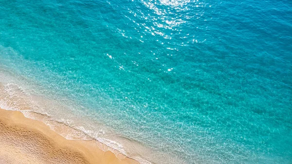 Aerial View Beautiful Sandy Beach Soft Turquoise Ocean Wave Tropical Imágenes De Stock Sin Royalties Gratis