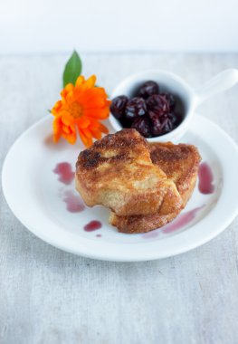 hafif Kahvaltı - ekmek parçaları