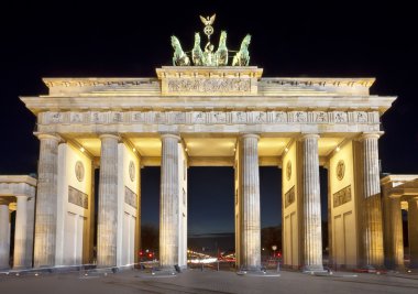 atış, berlin brandenburg gate (brandenburger tor) gece