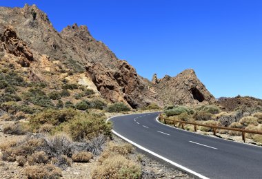 Volkan teide tenerife adasında giden yol
