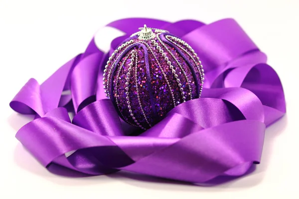 Purple ribbon and ball — Stock Photo, Image