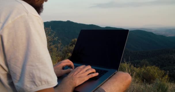 Closeup Freelancer Man Working Using Laptop Computer Travel Sitting Top — Stok video