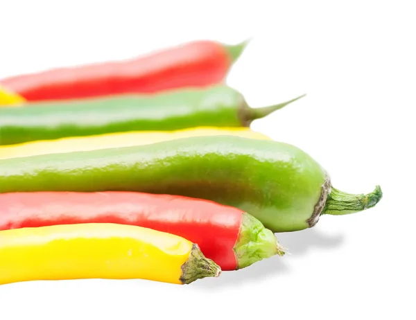 Kleurrijke chilipepertjes — Stockfoto