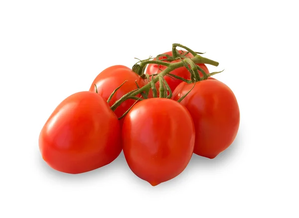 Dojrzałe czerwone pomidory z liści na białym tle — Zdjęcie stockowe