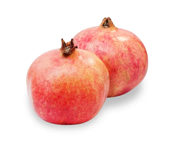 Dvě zralé granátové jablko, samostatný — Stock fotografie