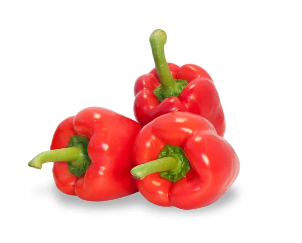 Τρεις κόκκινες πιπεριές, απομονωμένη — Φωτογραφία Αρχείου