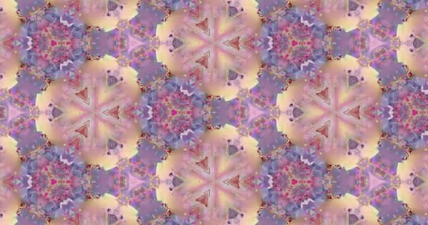 Sanfte Farben kaleidoskop mooving Muster. Mandala entspannendes Hintergrundvideo.