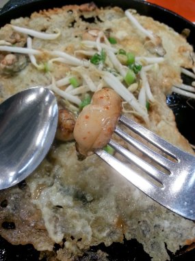 sıcak levha, Tay tarzında kızarmış midye krep.