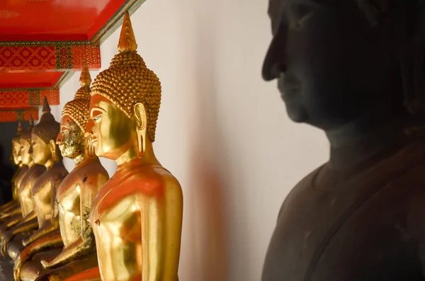 Buddha in wat pho — Stockfoto