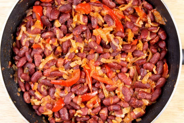 Egy serpenyőben chili — Stock Fotó