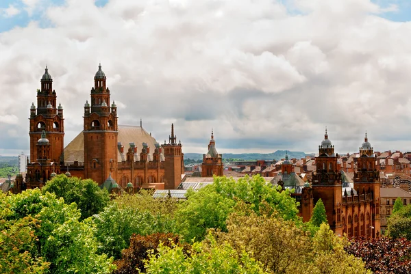 Wieże Muzeum i galeria sztuki kelvingrove — Zdjęcie stockowe