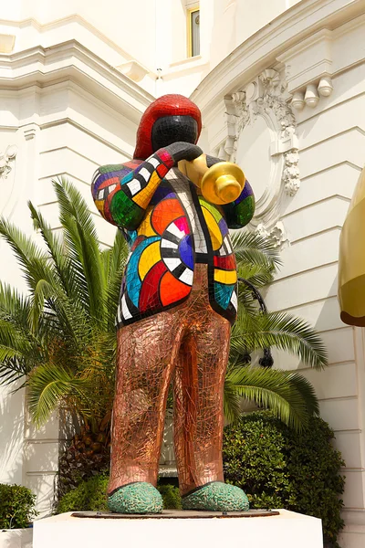 heykel oynarken boru