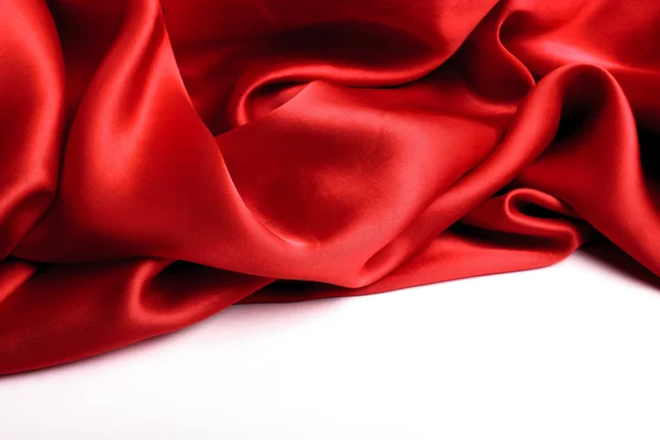 Bordure en satin rouge. Isolé sur blanc — Photo