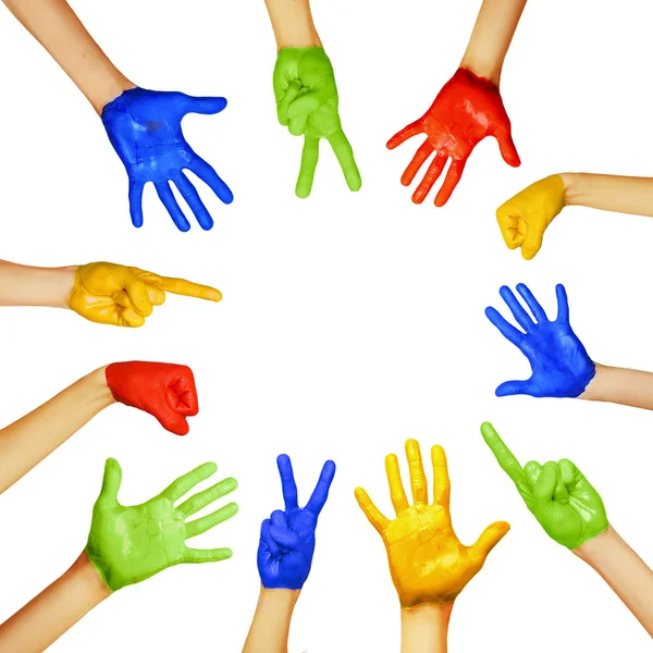 Handen van verschillende kleuren. culturele en etnische diversiteit — Stockfoto