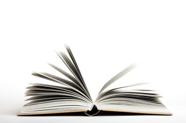 Beyaz arkaplan üzerine kitap aç