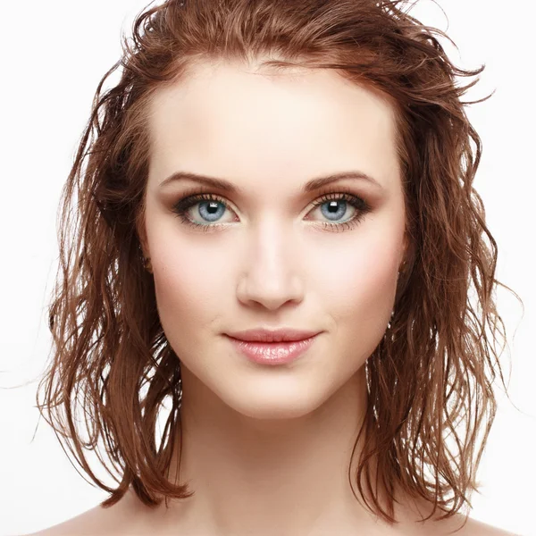 Gir zmysłowy lato naturalny makijaż. na białym tle — Zdjęcie stockowe