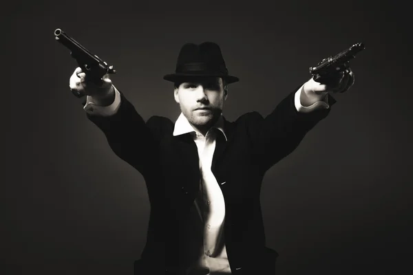 Midnight gangster in vintage look. — Stock Photo, Image