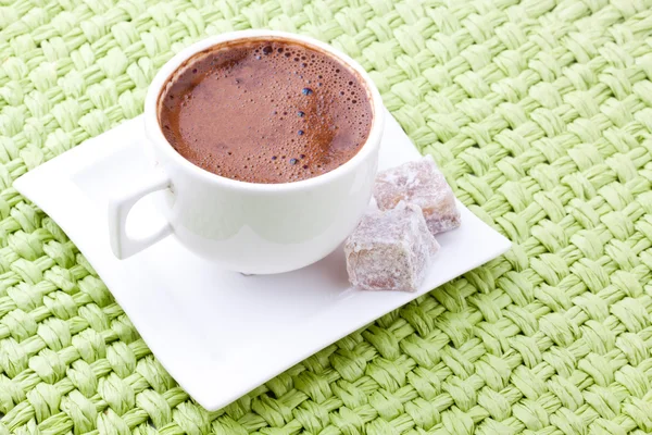Турецкий кофе и турецкий восторг — стоковое фото