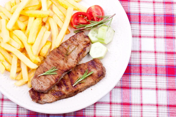 Prato lateral com carne bovina, frito francês — Fotografia de Stock